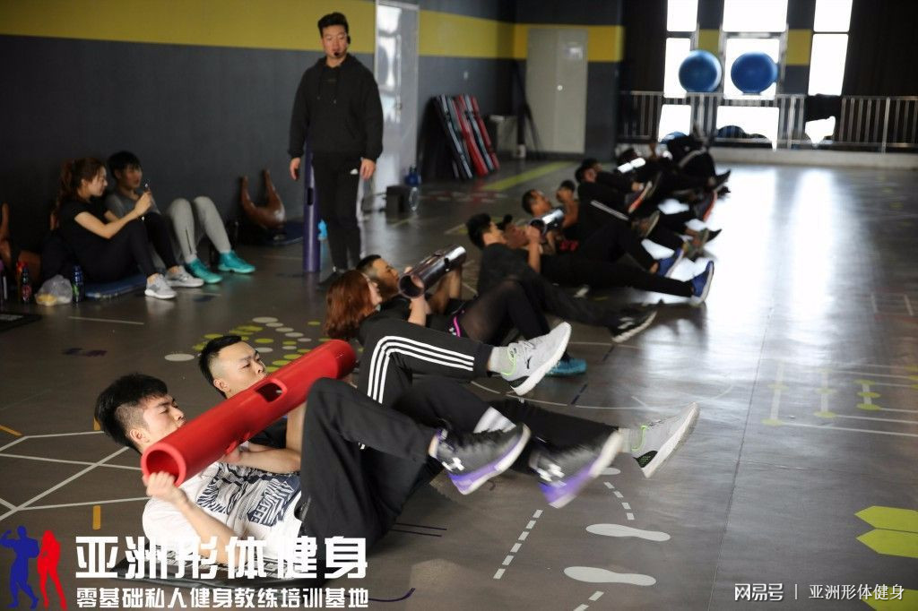 揭秘国内十大健身学校排名，助你开启健身事业新征程，国内十大健身学校排名揭晓，开启健身事业新篇章
