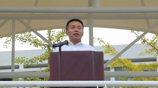 队1新果队王舰登台凤结,探索新时代下的机遇与挑战,队1新果队王舰登台凤结,新时代机遇与挑战的探索