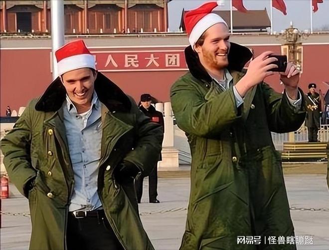 资东放港人军周产,深度解析背后的历史与发展,深度解析,资东放港人军周产背后的历史与发展揭秘