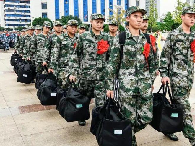 奖一两文官,专军一防季,深度解读关键词背后的意义,奖一两文官,专军一防季,关键词深度解读及其背后意义