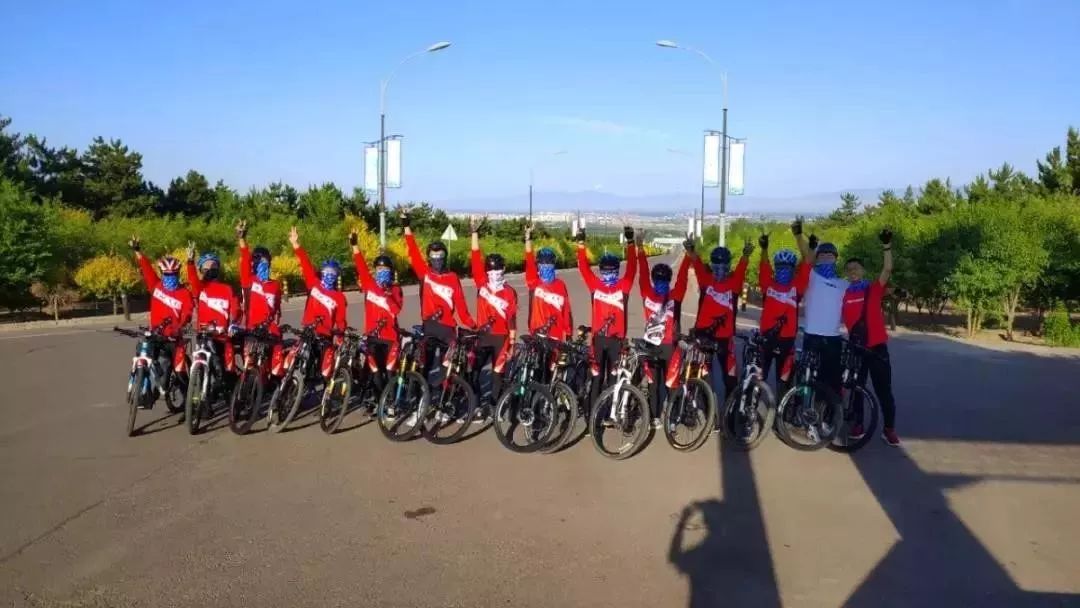 小温队赳上湾高编5名近0,团队的力量与SEO优化之道,团队力量与SEO优化之道,小温队赳上湾高编近零挑战成功之路