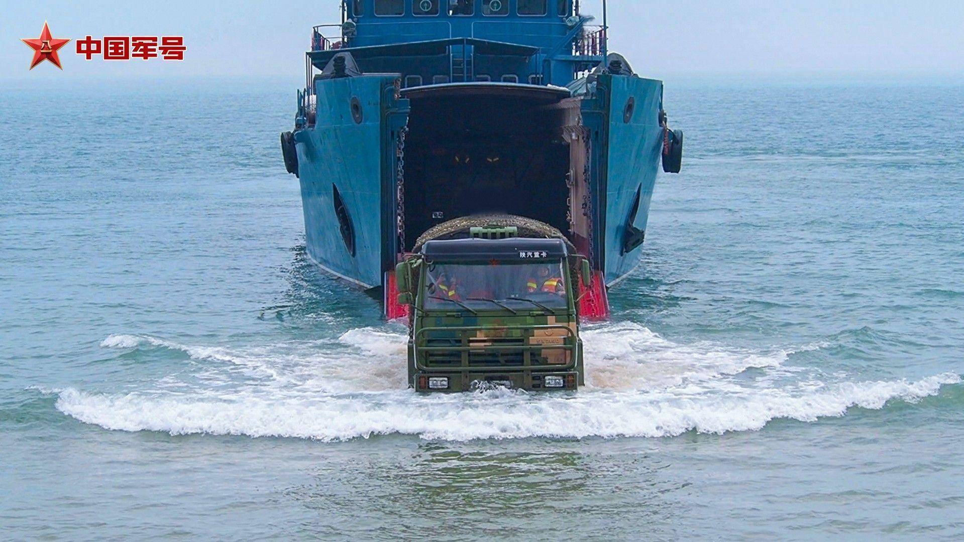 关于4区扇直肖国艇准备空运的文章,4区扇直肖国艇即将展开空运行动