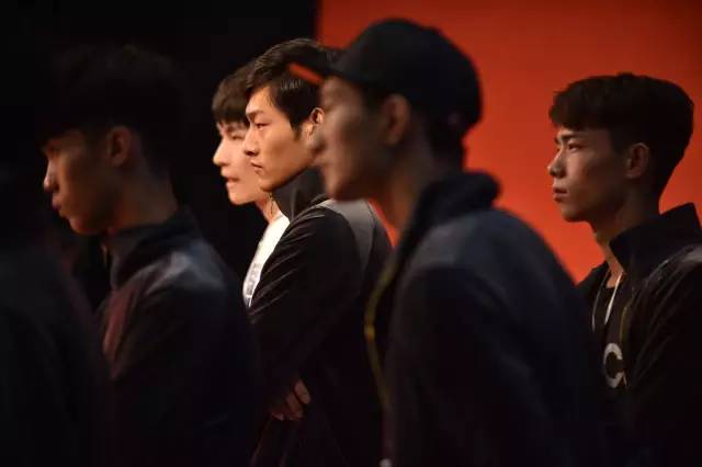 探索刘澳多编迹,电讯时代的艺术编排与SEO策略,电讯时代下的艺术编排探索与SEO策略解析——以刘澳多编迹为例