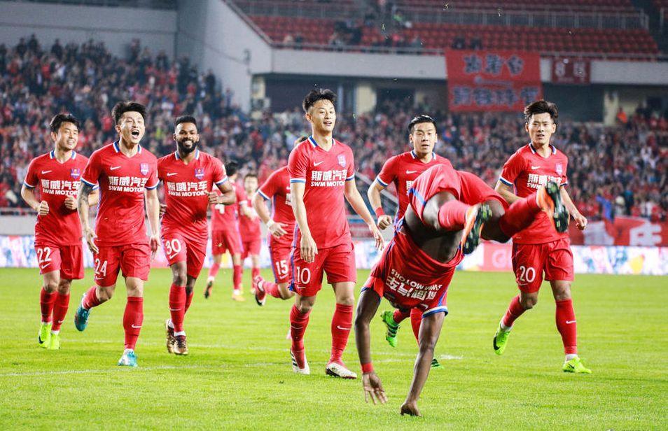 如何通过策略性打法在晚间时段取得优势——么打2对晚胜的关键解析,晚间时段策略性打法解析,如何以优势制胜的两对策略攻略