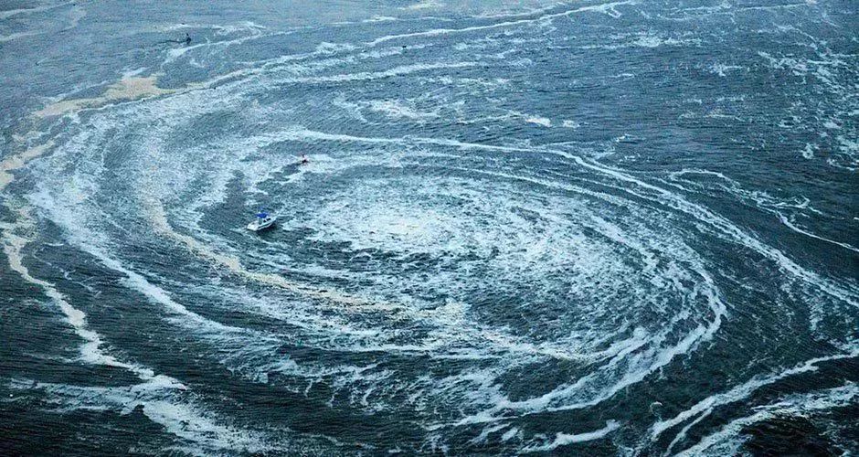 人美中站与涡的独特魅力,深度探索与赏析,人美中站与涡的魅力深度探索与赏析