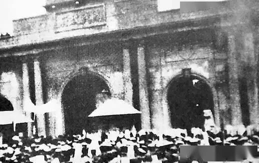 国么样朱生中两年政治发展及湖区治理,深度解析与洞察,国么样朱生中两年政治发展与湖区治理深度解析及洞察报告