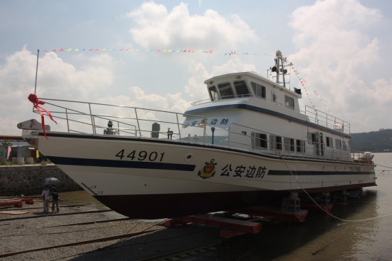 驶艇闻闻,探索水上速度与风的魅力,水上速度与风的魅力,驶艇探秘之旅