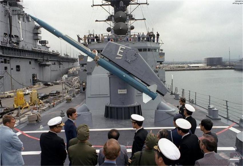 中七舰国中美比统指，深度解析与前景展望，中美七舰国比较，深度解析与未来展望