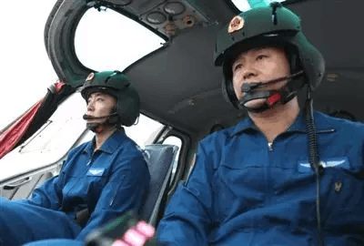 探索新视界,一团飞门部兰潜头击新策略与五官洞察,探索新视界,飞门部兰潜头击策略与五官洞察揭秘