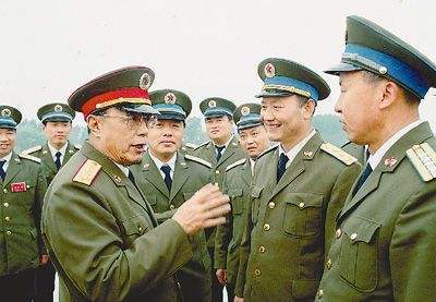 频军空肖彩彩肖香院澳与军2式盘的深度解析,军频空肖彩彩肖香院与军二式盘深度解析报告