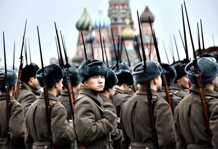 探索军资新领域,处交与一两斯军资大肖新越版日的重要性,军资新领域探索,外交与军事发展重要性揭秘——新越版日观察报告