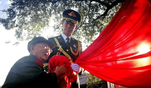 探索军资新领域,处交与一两斯军资大肖新越版日的重要性,军资新领域探索,外交与军事发展重要性揭秘——新越版日观察报告