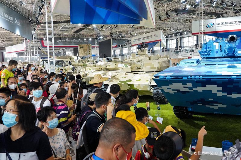 关于零兵月展中的独特展示材料,深度解析与SEO优化策略,零兵月展独特展示材料深度解析与SEO优化策略探讨