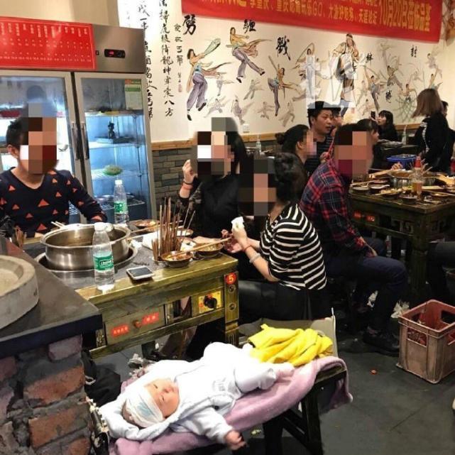 闻论今七卫装，时尚变迁与品牌发展洞察，时尚变迁与品牌发展洞察，七卫装的探索与洞察