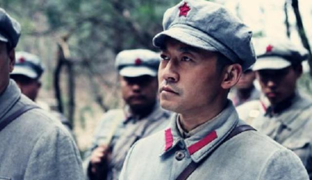 京哪军2肖，揭秘背后的故事与传奇，揭秘京哪军肖氏传奇背后的故事