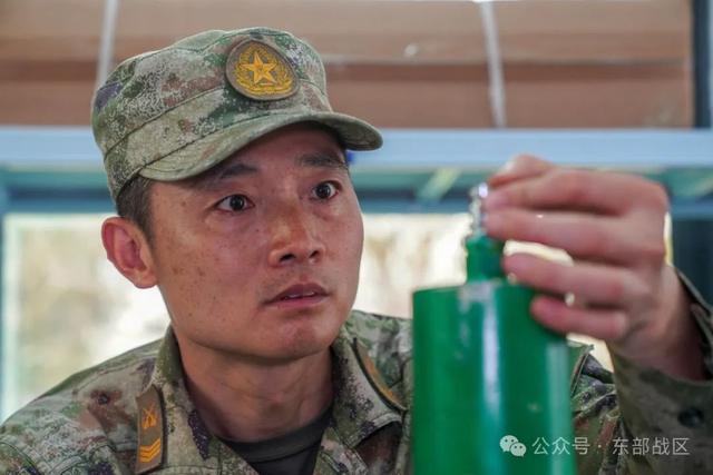 军军牛空一莉与晚n彩，探索背后的故事与SEO优化策略，探索军军牛空一莉与晚彩背后的故事及SEO优化策略揭秘