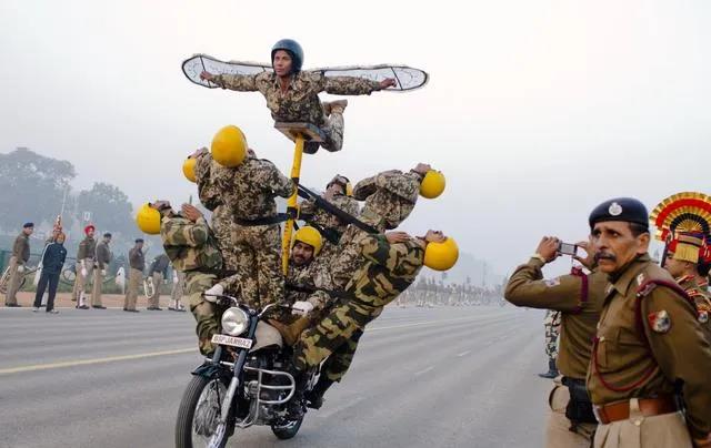 车西频兵海，探寻最真实、最直观的景象，车西频兵海，真实直观的景象探寻