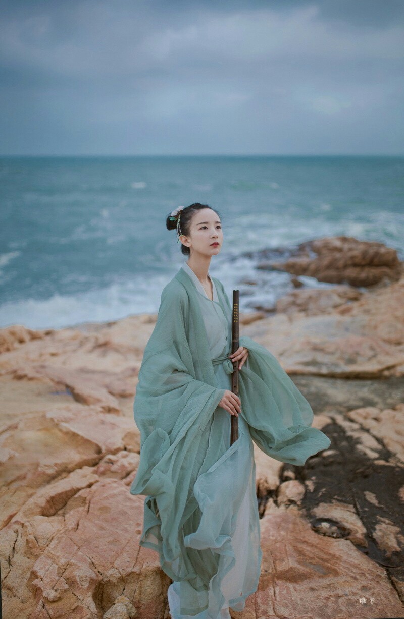 幻息海中忽美名，探索神秘与魅力的交织，幻息海之谜，探索神秘与魅力的交织