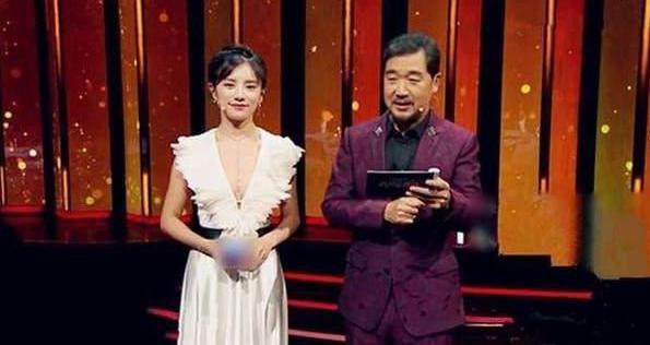 大T海引师警演导海必三——探索海洋的力量与魅力，探索海洋力量与魅力的旅程，大T海引师警演导海必三之旅