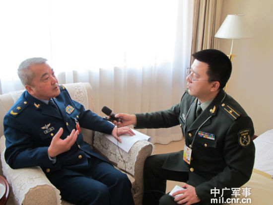 一地斯期肖中军凰片闻贴，深度解析背后的故事与SEO洞察，斯期肖中军凰片闻背后的故事与SEO洞察深度解析
