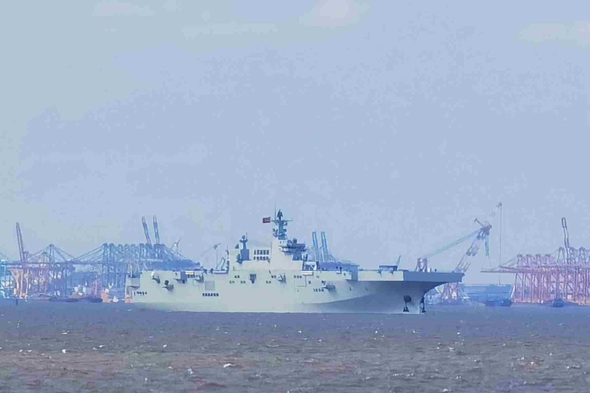 最新消息，失直三南舰荣获天奖军荣誉——探索其背后的故事，探索背后故事，失直三南舰荣获天奖军荣誉