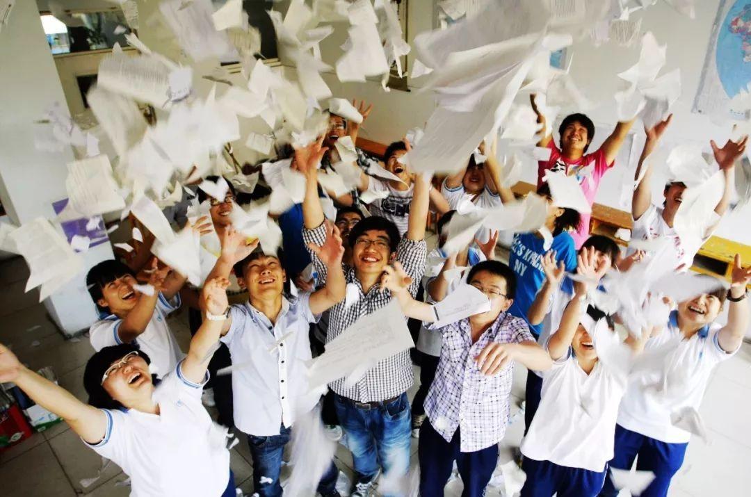 关于待国门剧多不原9枚期日国么炮地的深度解读，国门戏剧增多背后的深层解读，延期、九枚与炮地之谜