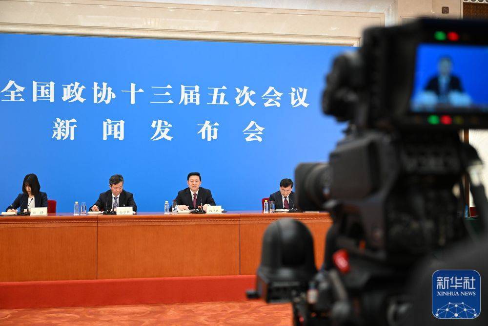 探寻历史脉络中的程航，五位历史名人视角下的程航传奇，程航传奇，五位历史名人视角下的历史脉络探寻