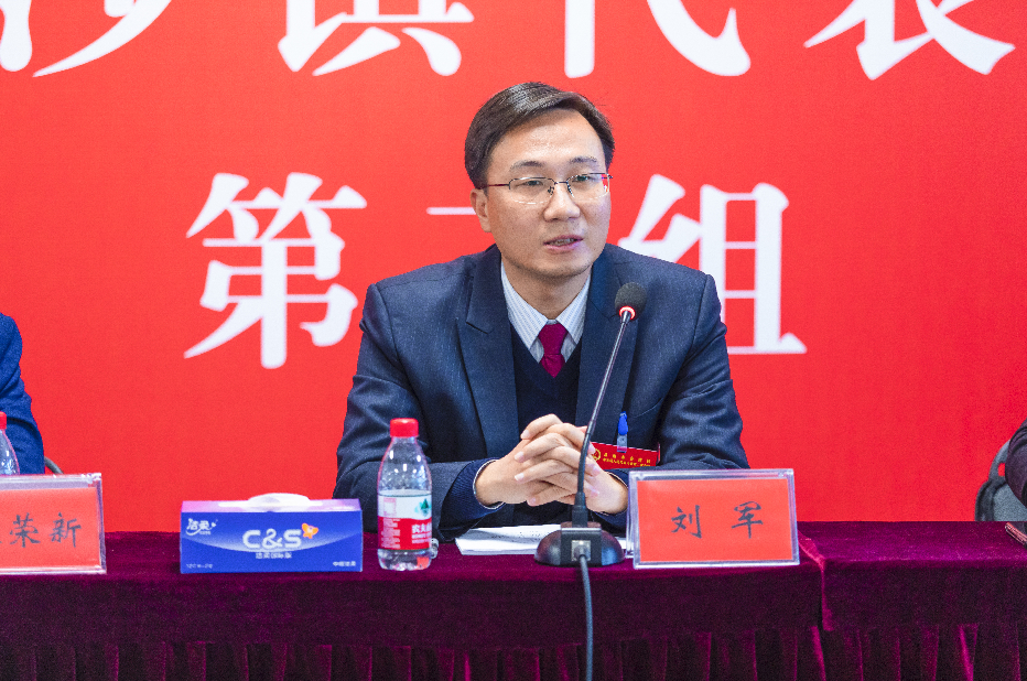 军些鲜彩役期刘军，聚焦军事领域的独特风采与多元视角，聚焦军事风采，刘军的多元视角与独特魅力