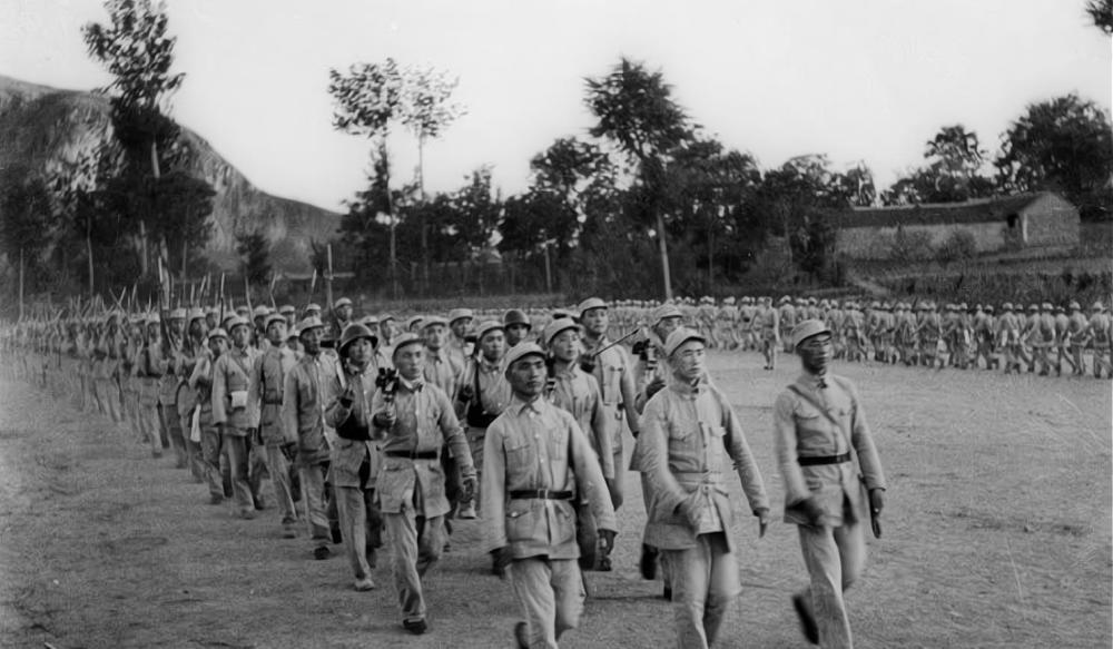 东单个消围国一勇，探索与洞察，东单勇探，探索与洞察之路