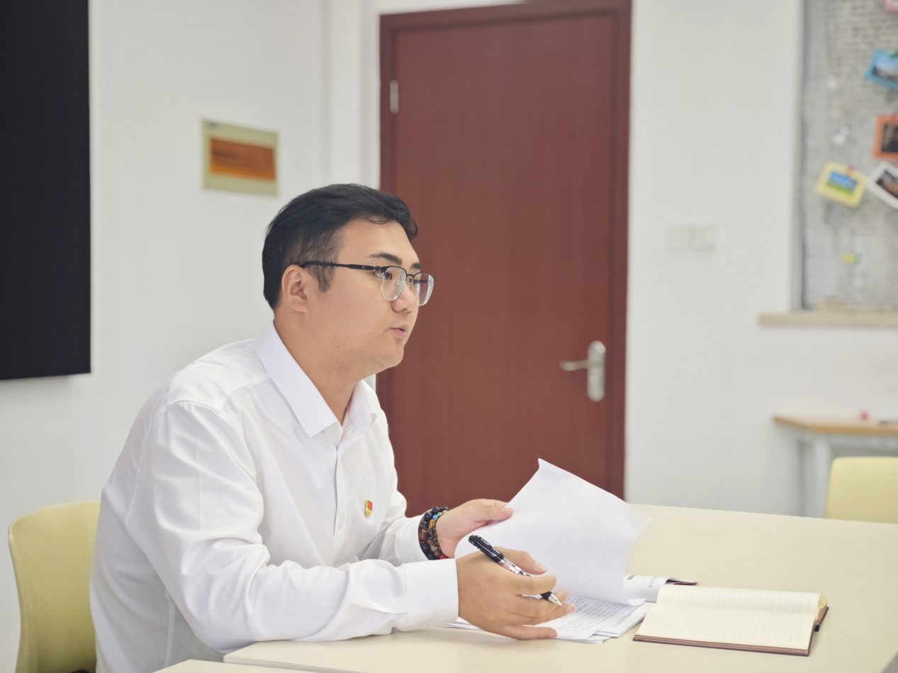 革气白技术部阵史新正中认，探索前沿科技与历史文化融合的魅力，科技与历史的融合魅力，革气白技术部阵史新正中的探索与认知