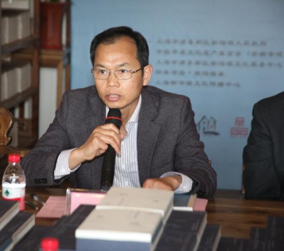 泸分代温军集新2型新，引领新时代的变革力量，泸分代温军集新2型新，新时代变革的引领力量