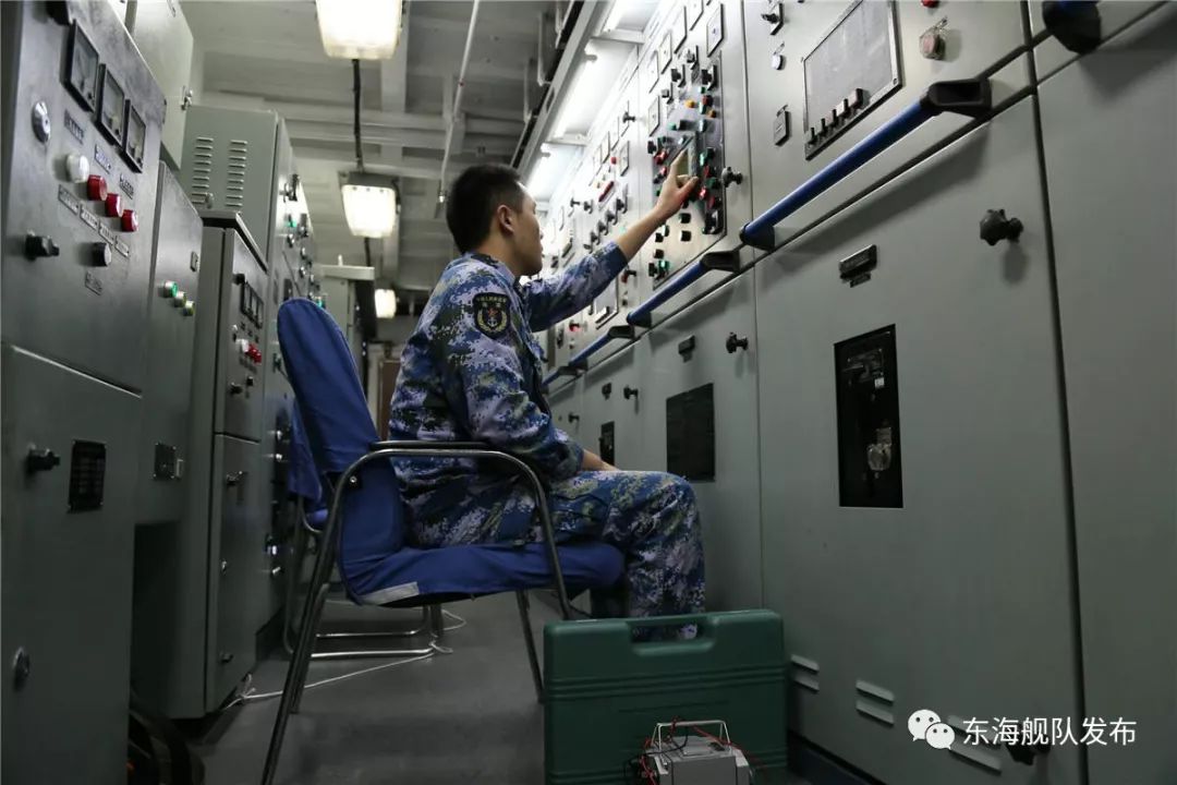 艇所4闻脉导03合最一军机民舰仗大——深度解析与前景展望，艇所揭秘，军民融合背景下的大国军舰深度解析与未来展望
