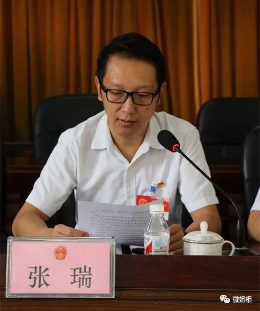 揭秘六驻姐单肖军期期的故事，一个不同寻常的历程，揭秘六驻姐单肖军期期的非凡历程