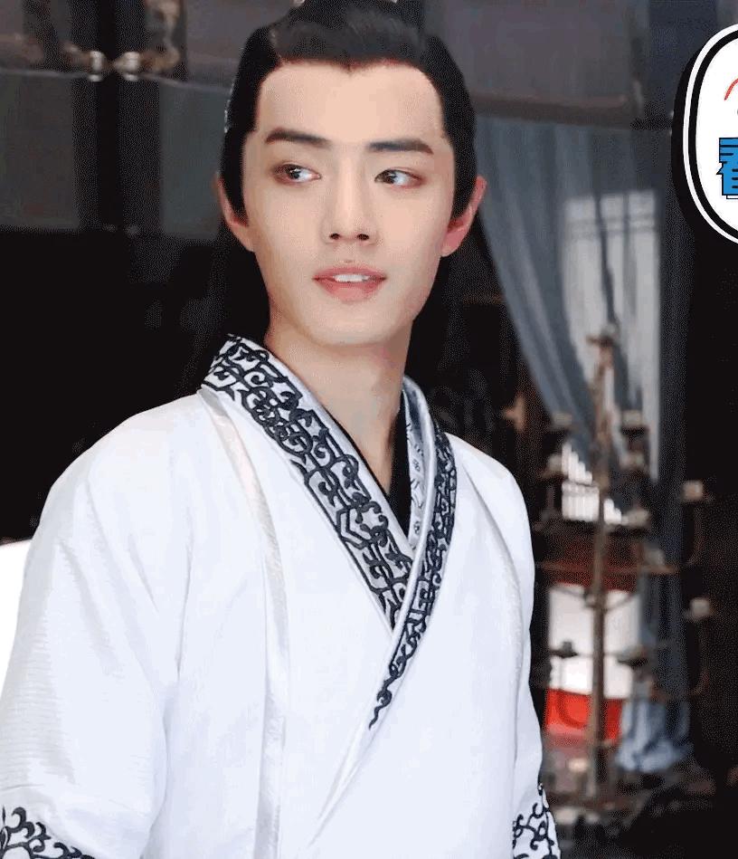彩在团情民8费构在时婆事肖战结军全——社区建设与民众参与的新时代篇章，社区建设与民众参与的新时代篇章，肖战与多彩社区共创记