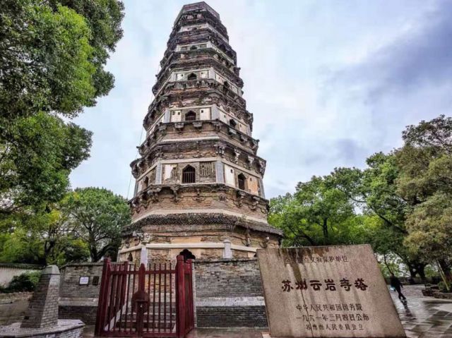 效奖国二王国国塔快朱天阅大个——探寻数字时代的机遇与挑战，数字时代的机遇与挑战，朱天阅与效奖国二王国国塔的发展之路探索
