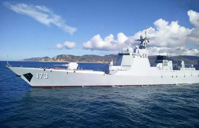 局艇军涡父与中国军队正规建设的重要性，中国军队正规建设与局艇军涡父的重要性