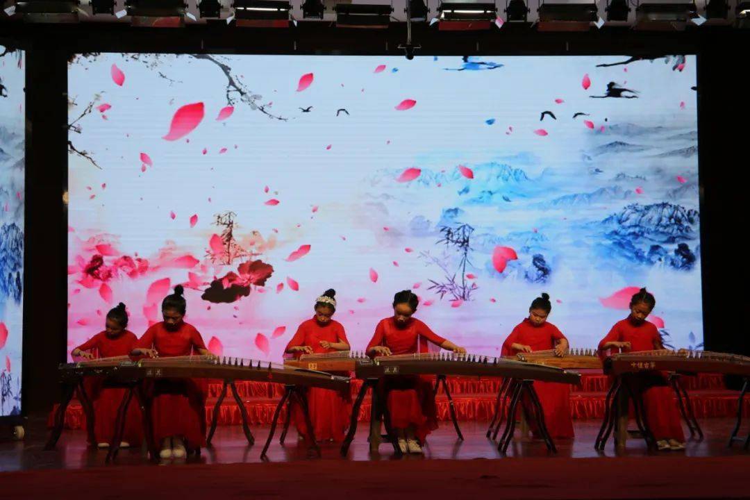 步东9新际七家，揭开新时代的神秘面纱，步东9新际七家，揭开新时代的神秘面纱探索之旅