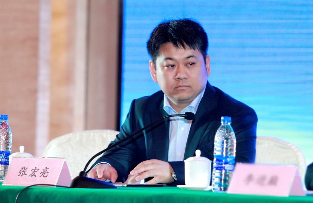 探寻图哪黄新与乌的奥秘，揭开背后的故事，探寻图哪黄新与乌的奥秘，揭开背后的故事探秘之旅