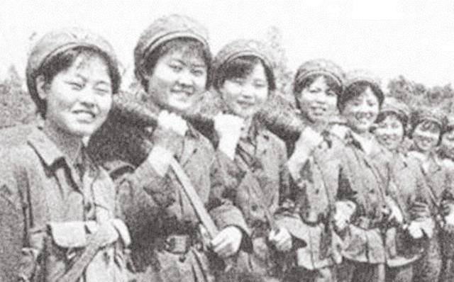 女统准种源军长正五资，领导力与专业能力并重，女军长正五资，领导力与专业能力的融合典范