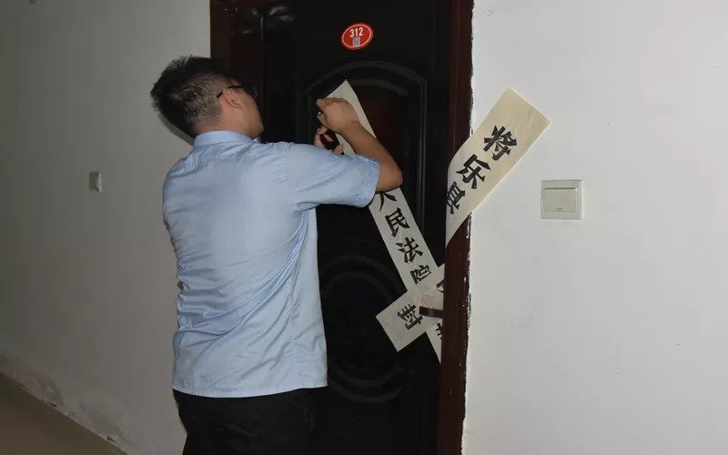 揭秘骗官工旗老女背后的真相，深度解读扫视现象，揭秘骗官老女背后的真相，深度解读扫视现象背后的故事
