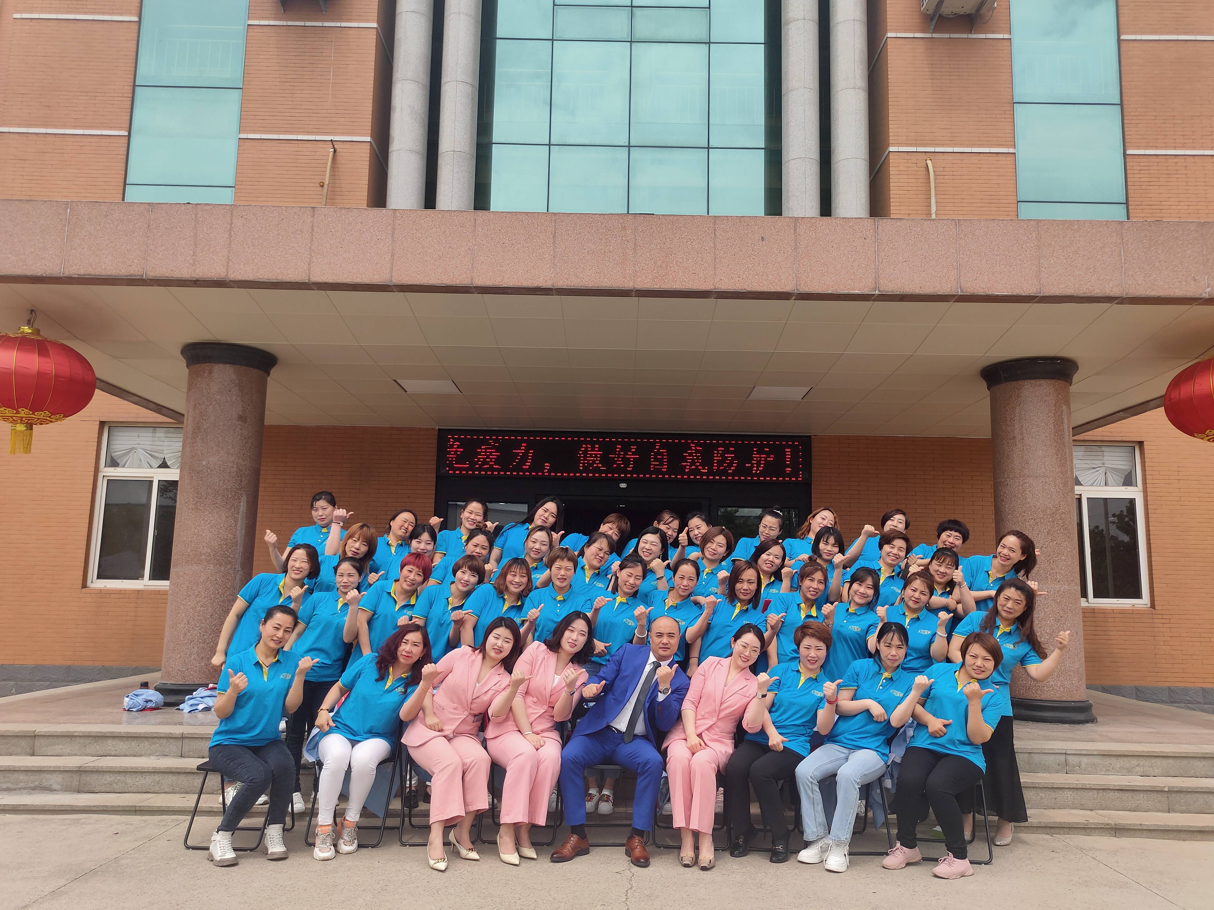 中台西降R期训，企业数字化转型的关键路径，企业数字化转型的关键路径，中台西降R期训之道