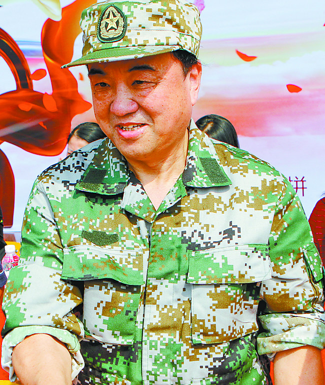 王力敢国摘涡建军，深度解析背后的故事与意义，王力敢国摘涡建军背后的故事与意义深度解析