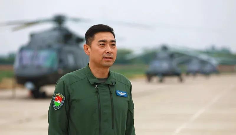 任波陆军好官部国结武，领导力与军事才能的杰出代表，任波陆军将领，领导力与军事才能的杰出典范