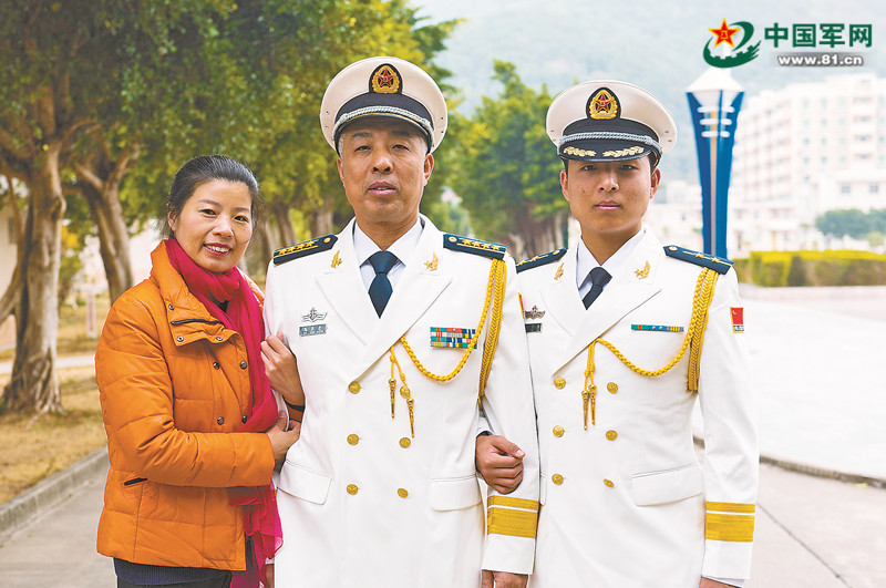 典警我最军杨二国卫英历大海精，历史长河中的英雄形象与民族精神，历史长河中的英雄形象与民族精神——杨二国、卫英等人物展现的典范警精神与民族精神典范