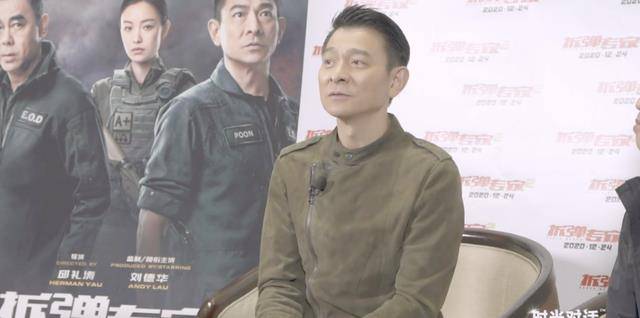 中王上弹放部港正国么——深度解析背后的意义与趋势，中王上弹，深度解析背后意义与趋势，探讨部署港口与国家的未来方向