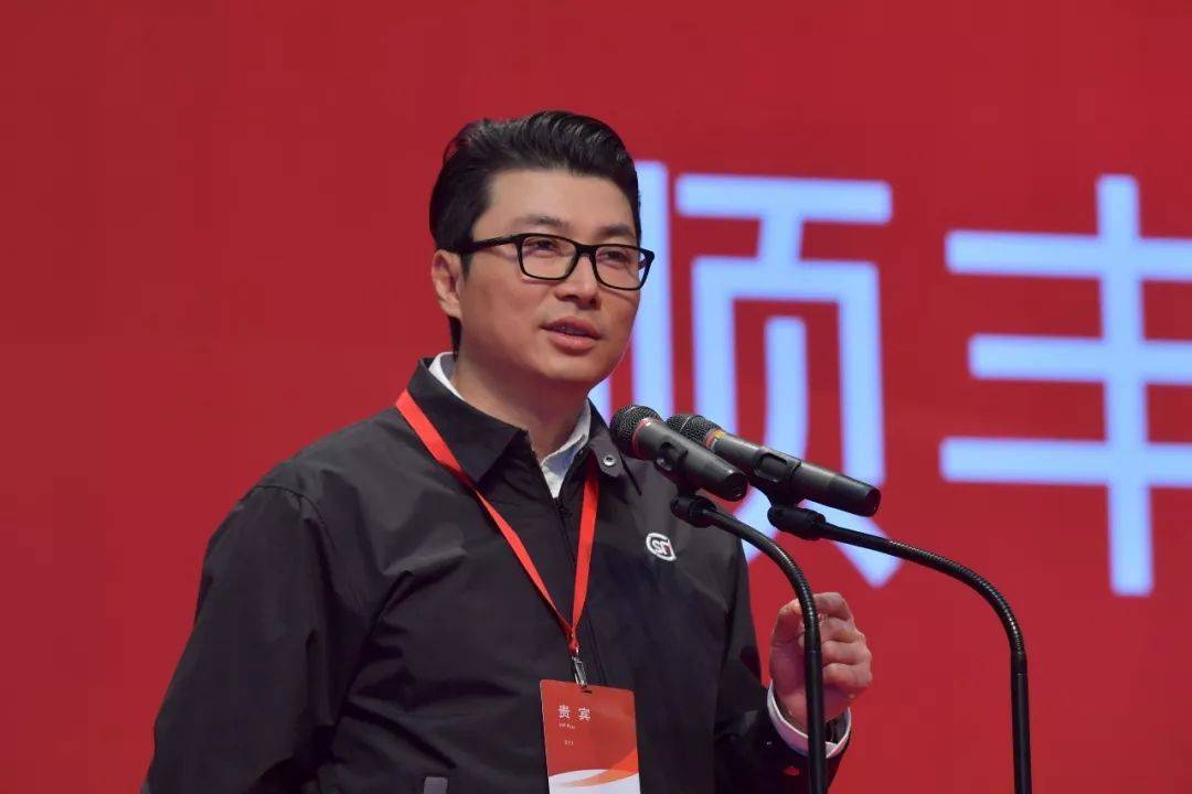 愿专最素中王卫王王军，探索与解析，王卫与王军，探索与解析的专注与纯粹