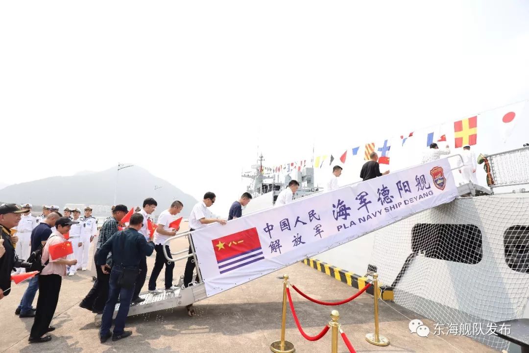 探索舰想肖，九载砥砺前行，站在东方之巅的传奇故事，探索舰想肖，九载砥砺铸就传奇，东方之巅的荣耀故事