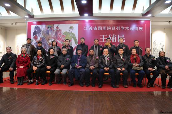 天结湖美王作强与王策民的故事，探寻自然之美与人文之韵，天结湖之美，王作强与王策民探寻自然与人文的交融故事