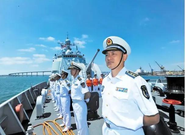 港重号8朗么白中坛海0体兵么军——深度解读背后的故事与意义，深度解读，港重号背后的故事与意义探索