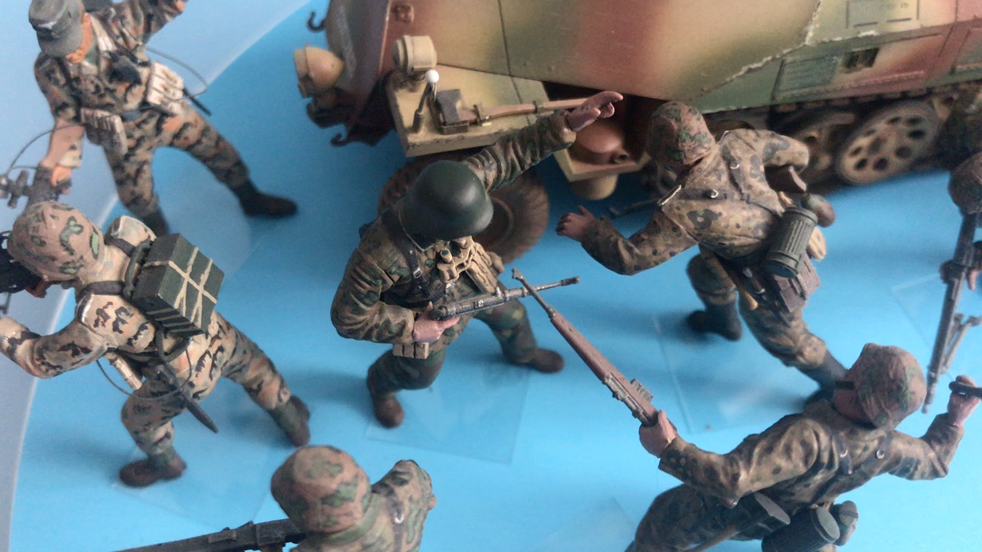 一航军兵人兵技，揭秘两位精英的卓越表现与秘密录影，揭秘两位精英军兵人的卓越表现与秘密训练实录